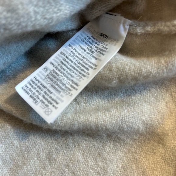 Madewell Bartlett Women's V-Neck Sweater - Light Gray size small - Picture 5 of 11